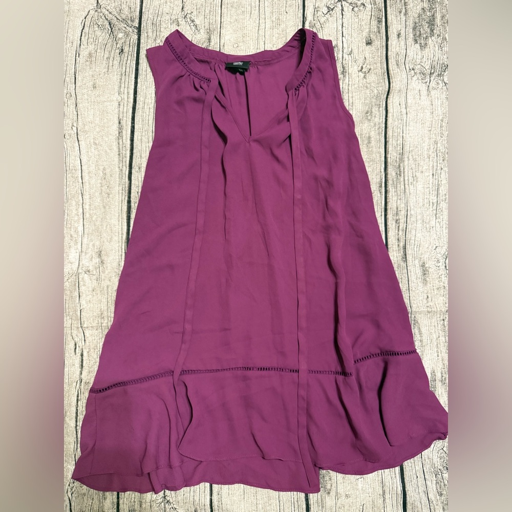 Women’s sleeveless blouse beautiful purple color. XL